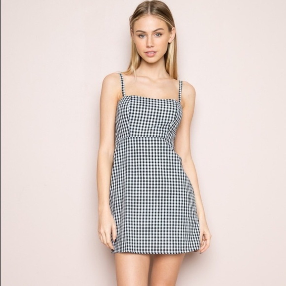 Brandy Melville Gingham Black Karla Dress - Picture 2 of 7